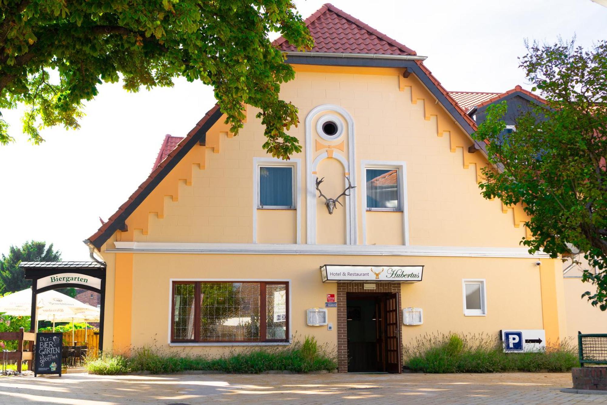 Hotel & Restaurant Hubertus Sehnde Exteriér fotografie